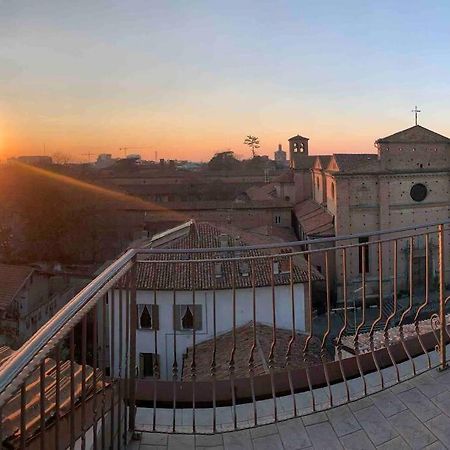 Mansarda Con Vista In Centro A Piacenza Leilighet Eksteriør bilde